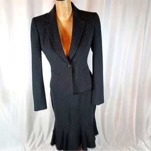 Tahari Skirt Suit Size 2